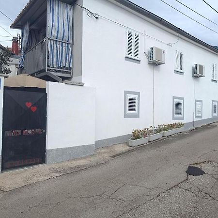 Studio Linda Cavle Exterior photo